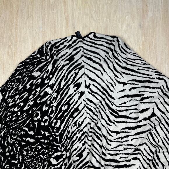 WHBM Wrap Shawl Animal Prints Ruana Wool Cashmere Blend Chic Cozy Poncho OS - Picture 8 of 14